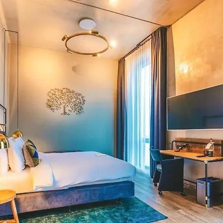 Four Elements 4* أمستردام