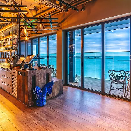 ホテル Four Elements 4*