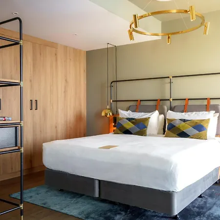 Four Elements Hotel 4*