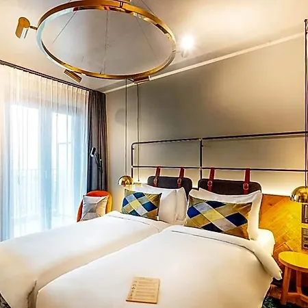 Four Elements 4* Amsterdam