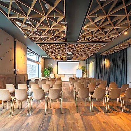 Four Elements Hotel