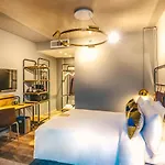Four Elements 4*